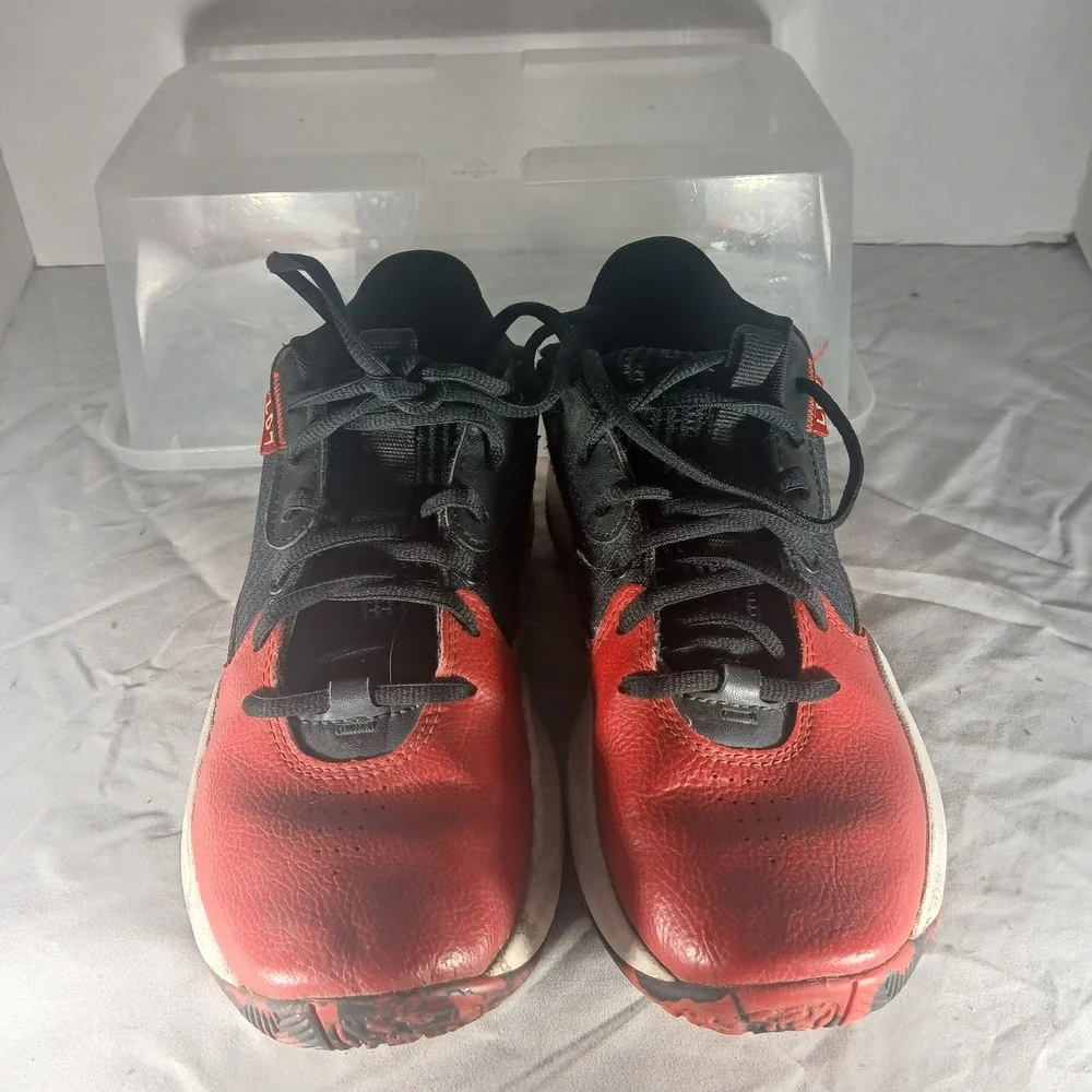 Under Armour Kids Basketball Shoes Red Black Youth Size‎ 5Y